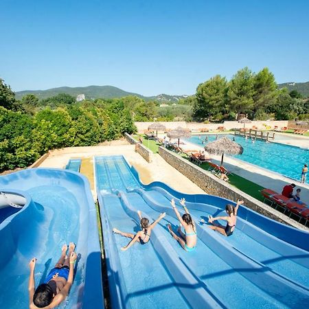 Camping Les Hautes Prairies Lourmarin Eksteriør billede